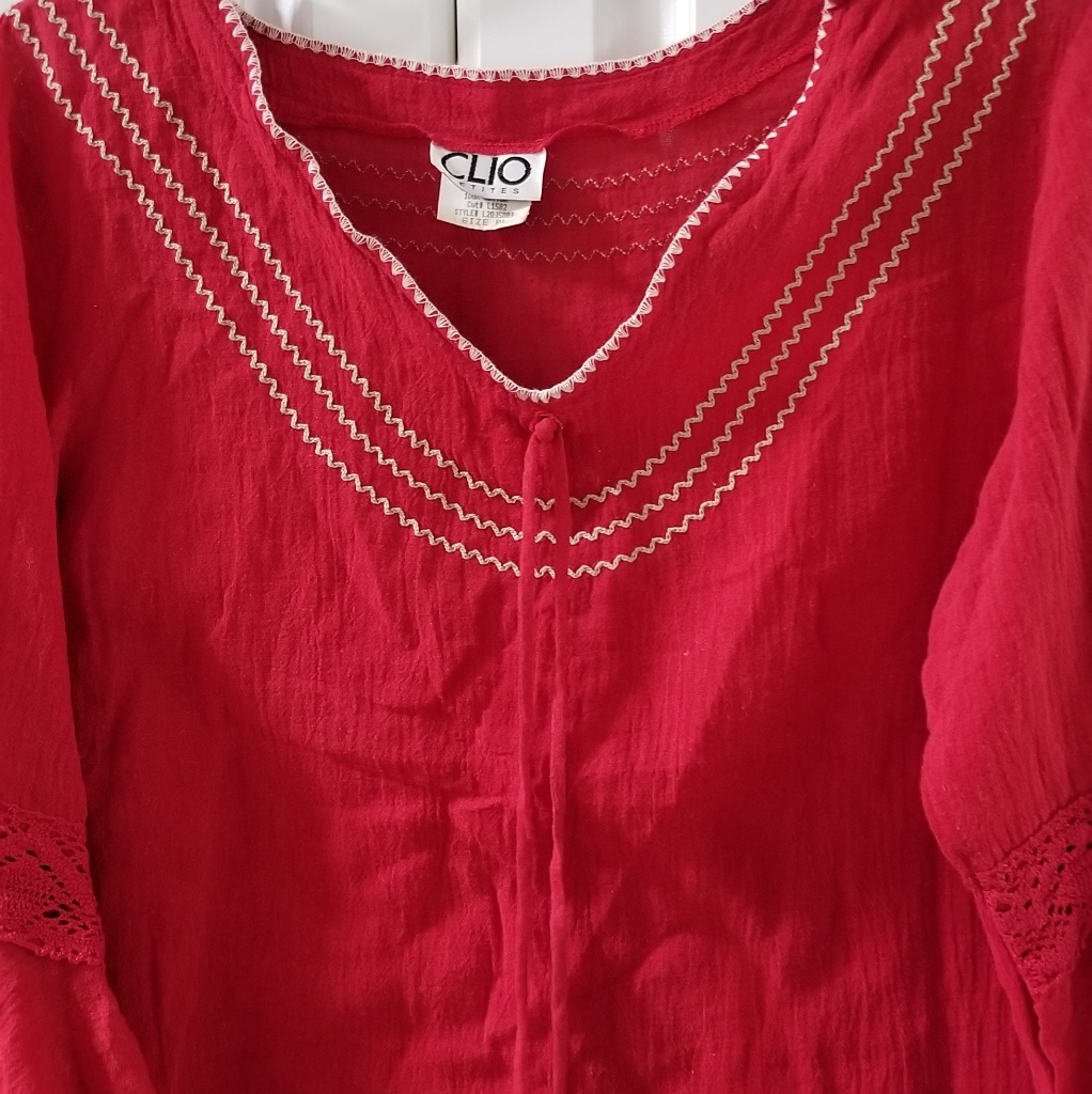 Blouse.